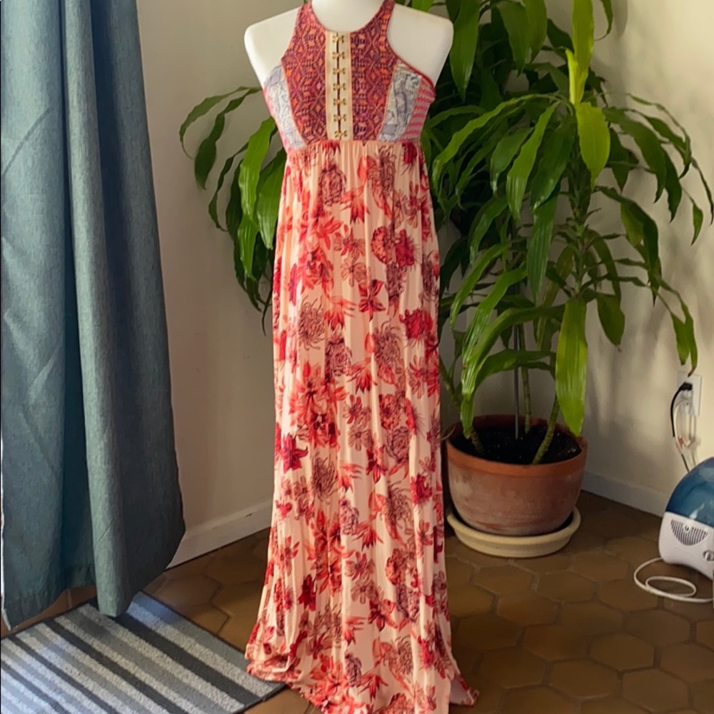 NWOT Gorgeous Maaji Dress